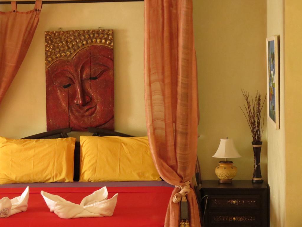Jomtien Plaza Suite Apartments 객실 사진